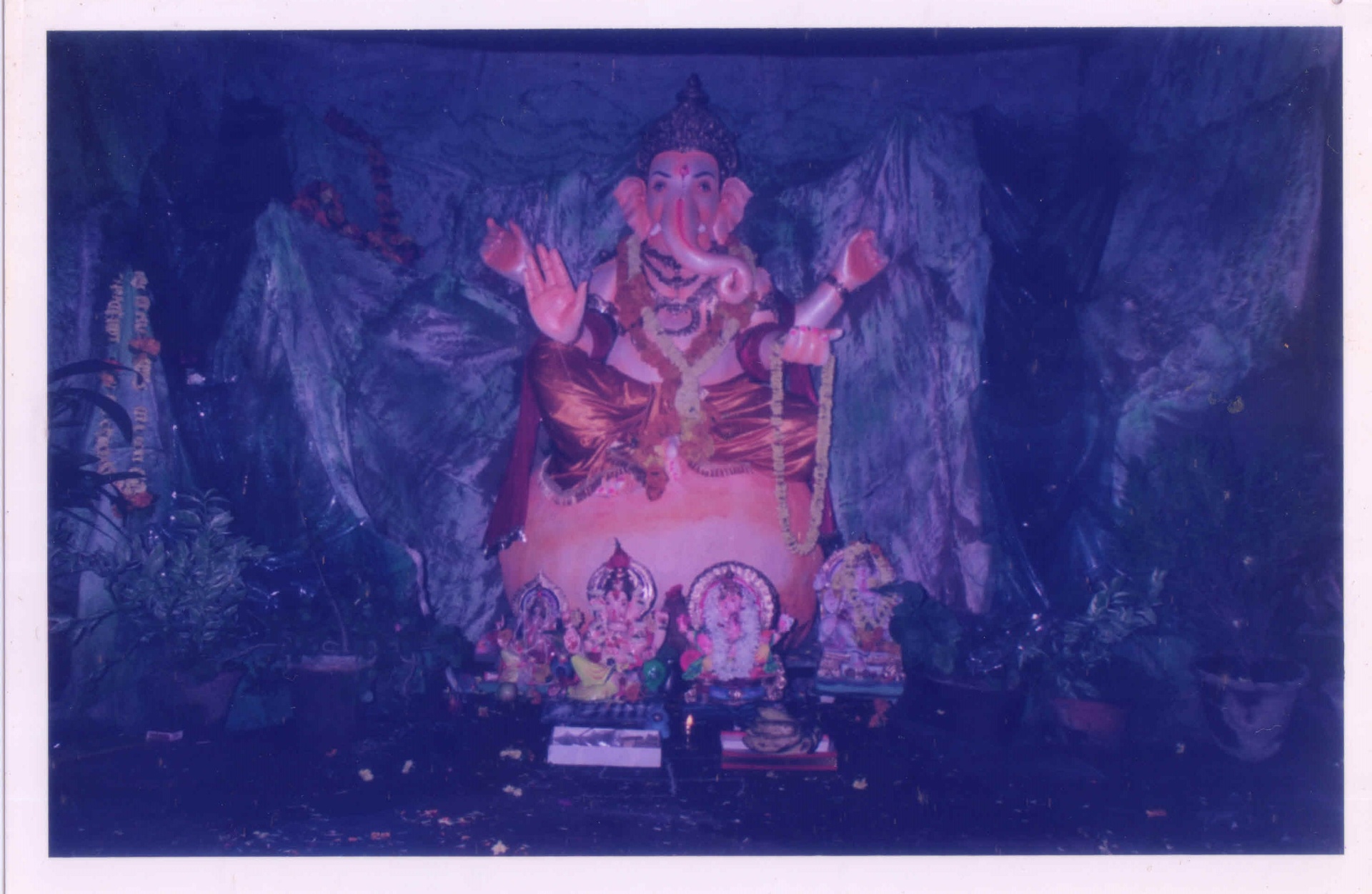 Parvat Bappa — Cave of Kailash — 1999