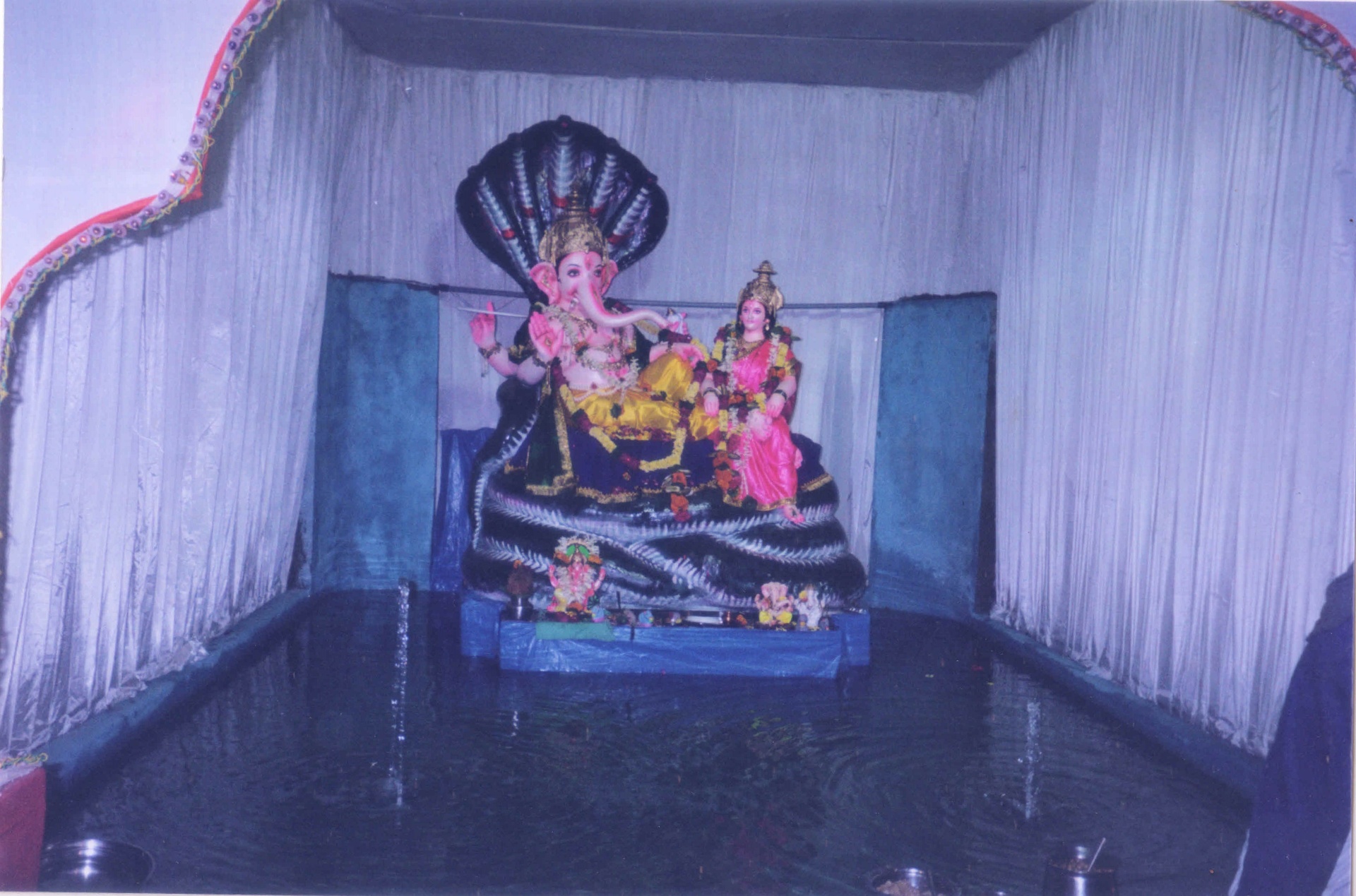 Sheshnag Bappa & Riddhi — 2003